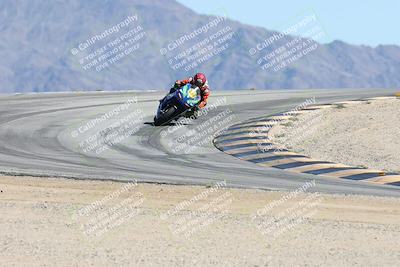 media/Oct-05-2025-CVMA (Sun) [[beeef4f201]]/Race 11-500-400(4)-350 Supersport/